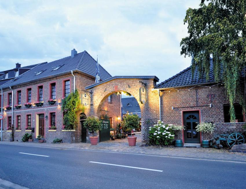 Landhaus Pohlhof Кёльн Экстерьер фото